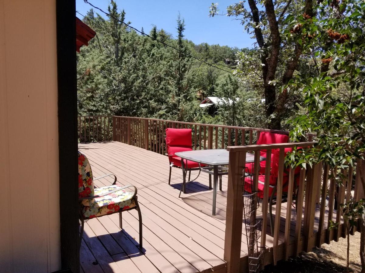 فيلا Time Traveler Retreat جوليان المظهر الخارجي الصورة